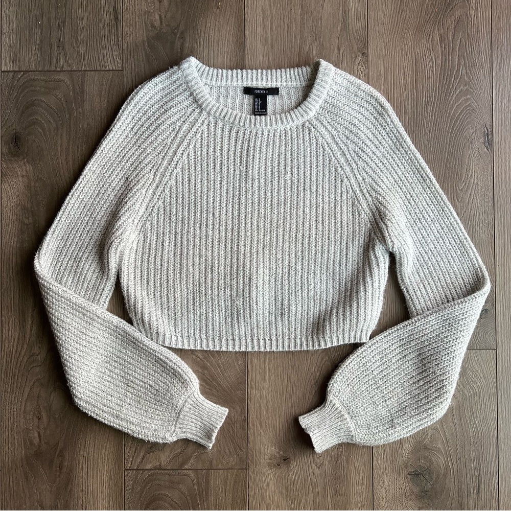 SOLD⚡️FOREVER 21 cropped knit sweater - Picture 3 of 5